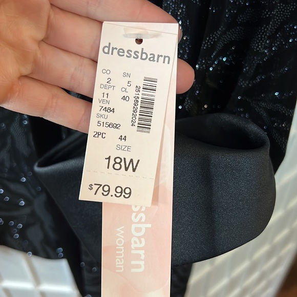 Dress Barn Woman’s Two Layer Special Occasion Top Black 18 W New! - Picture 3 of 7